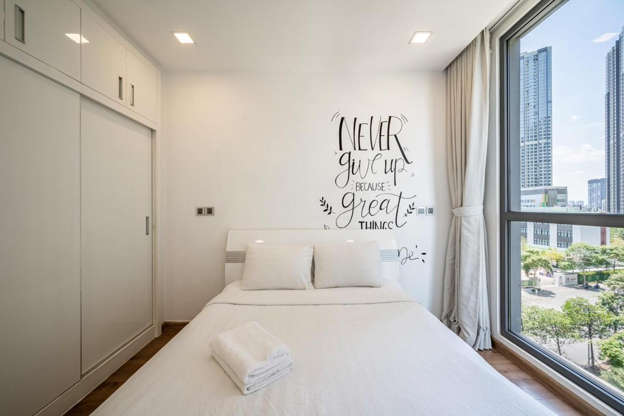 Landmark Vinhomes Tan Cang * TP. Hồ Chí Minh